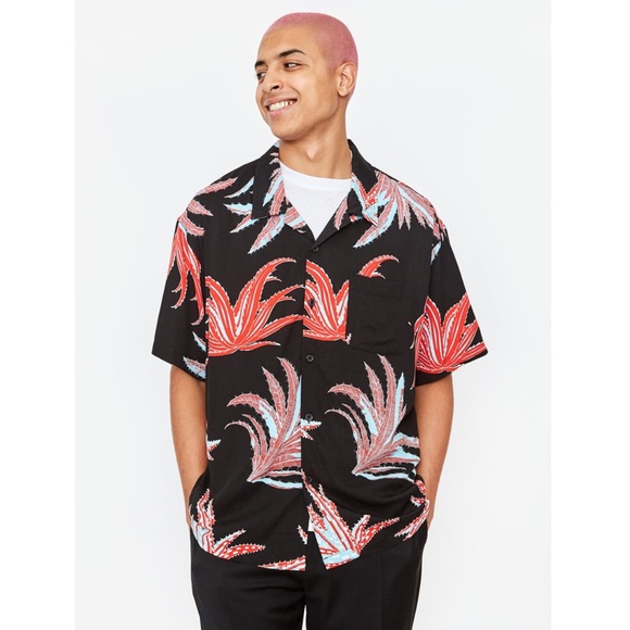 Stussy Mens Cactus Rayon Shirt 35 Nwt 